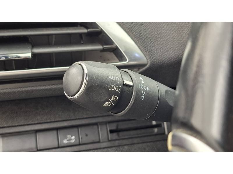 Peugeot 3008 - Photo 22
