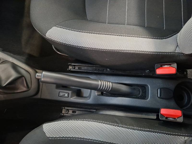 Dacia Sandero - Photo 25