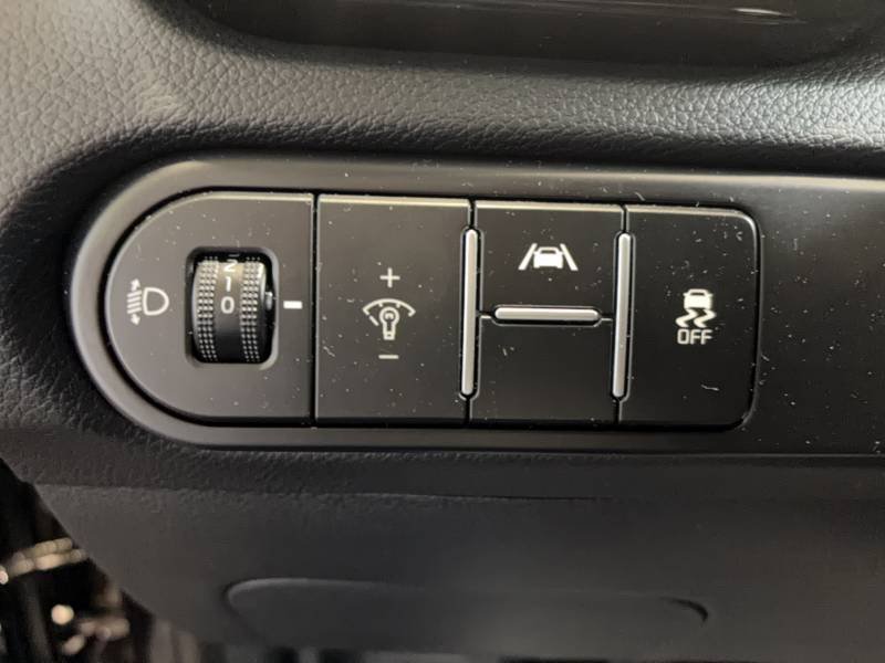 Kia CEED - Photo 22