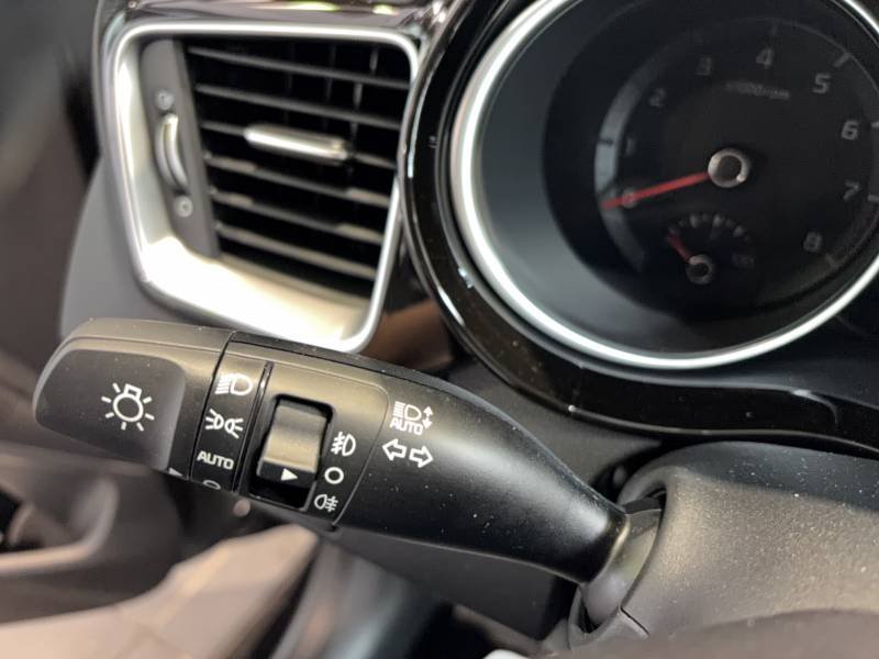 Kia CEED - Photo 27