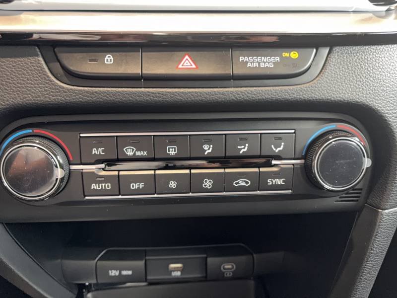 Kia CEED - Photo 31