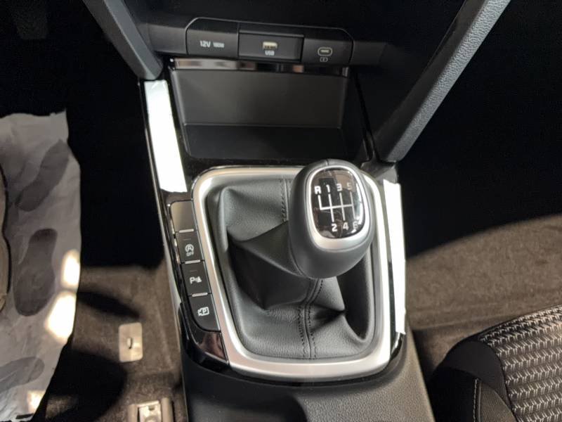 Kia CEED - Photo 33