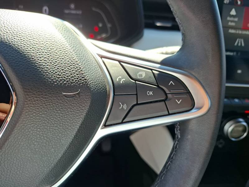 Renault Clio - Photo 17