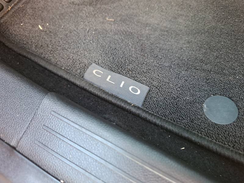 Renault Clio - Photo 31