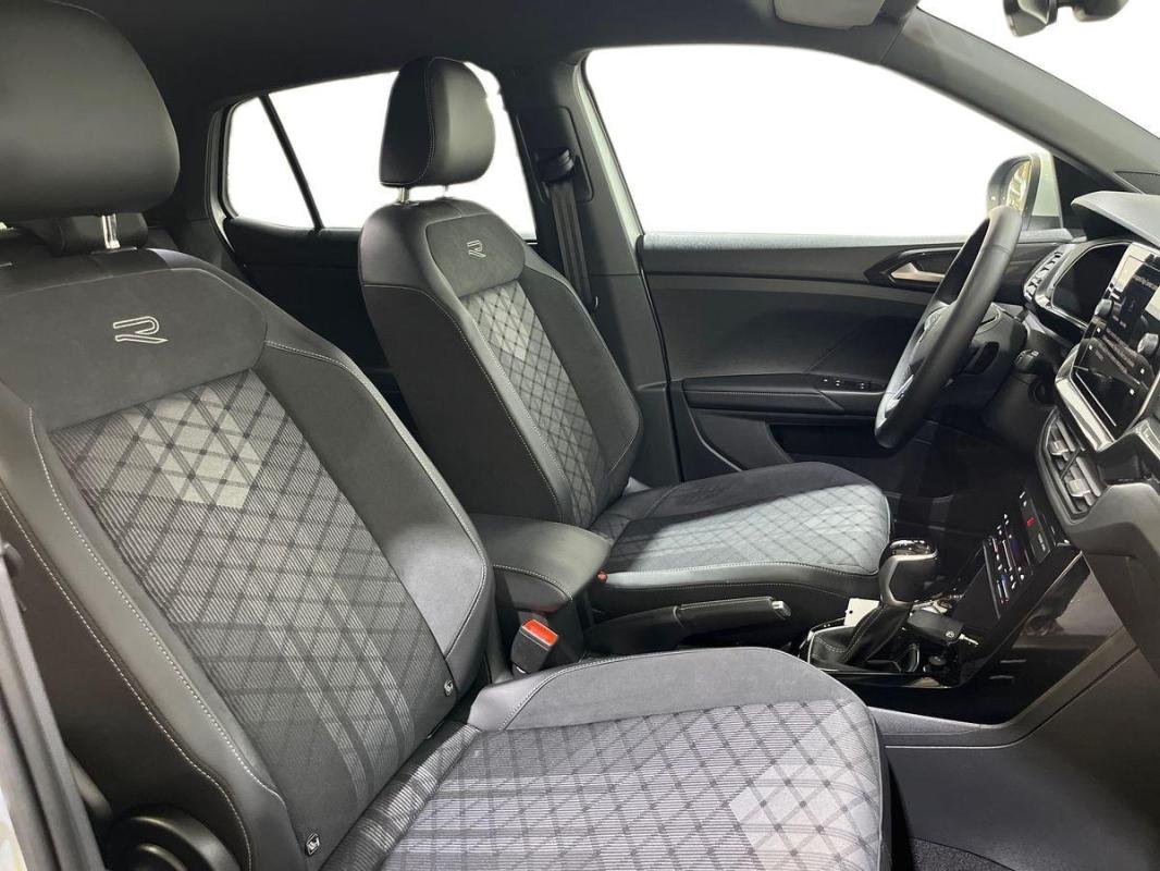 Volkswagen T-Cross - Photo 13