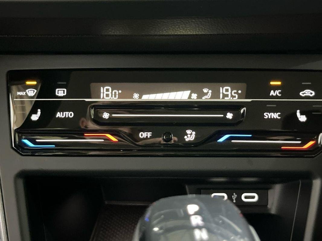 Volkswagen Polo - Photo 19