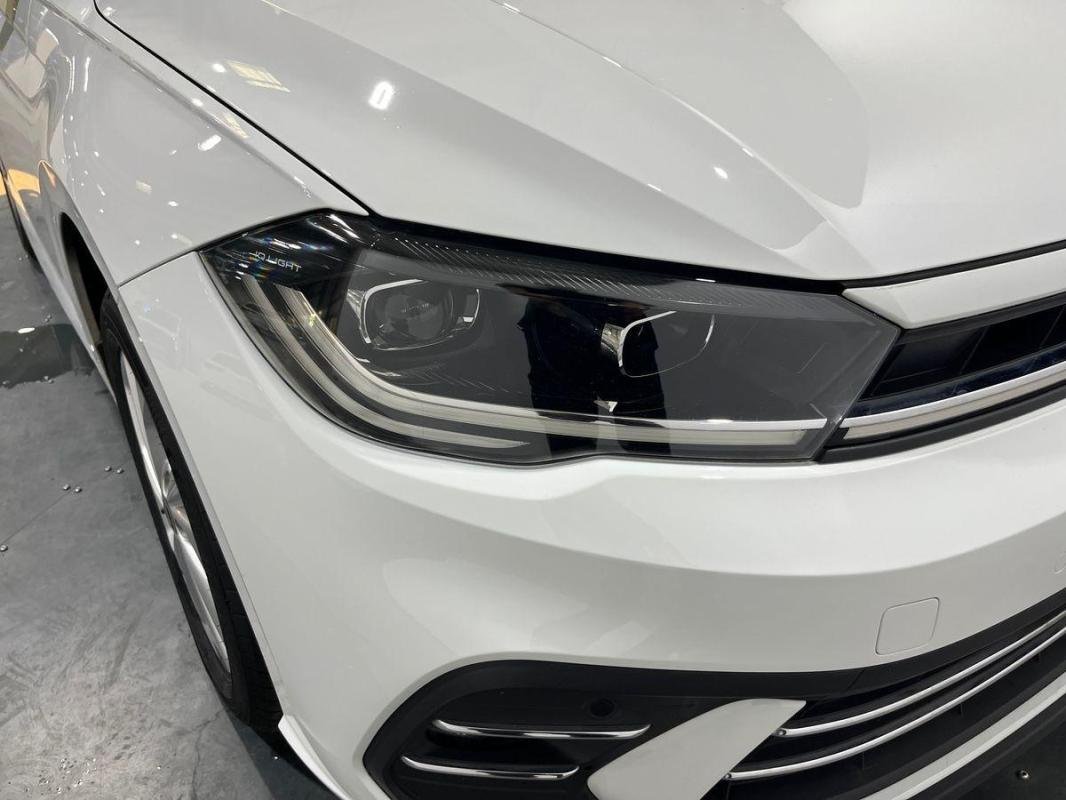 Volkswagen Polo - Photo 25