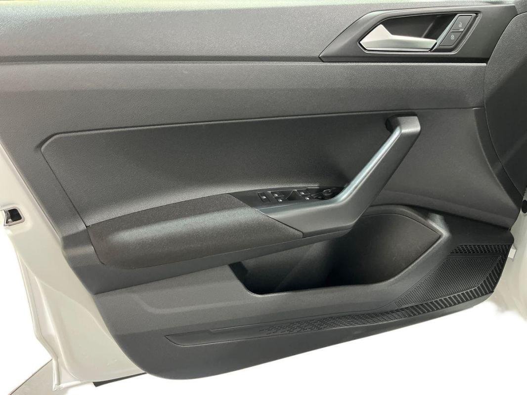 Volkswagen Polo - Photo 15