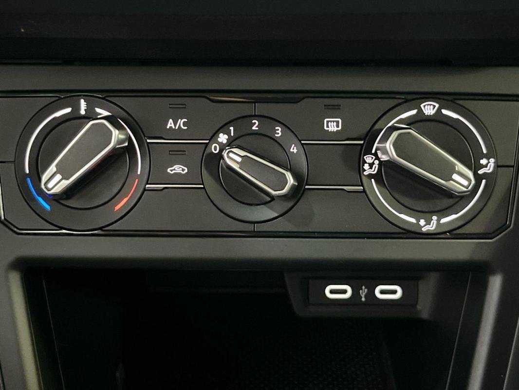 Volkswagen Polo - Photo 19