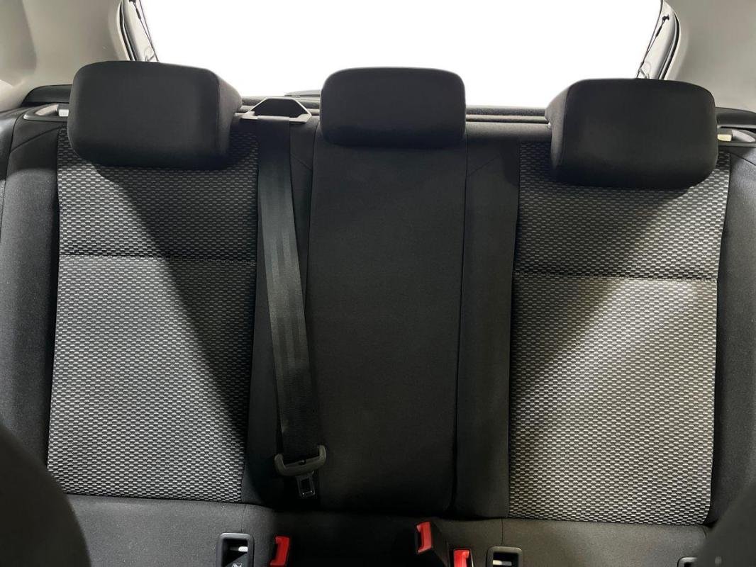 Volkswagen Polo - Photo 22
