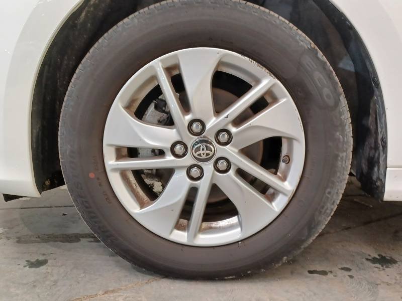 Toyota Yaris - Photo 9