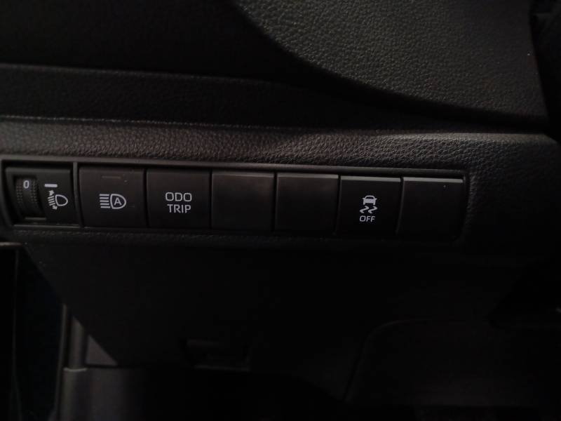Toyota Corolla - Photo 18