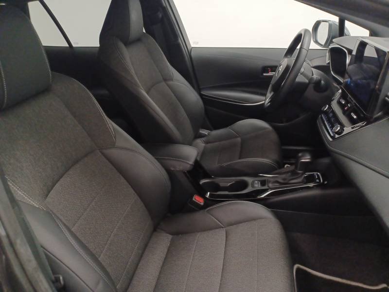 Toyota Corolla - Photo 12