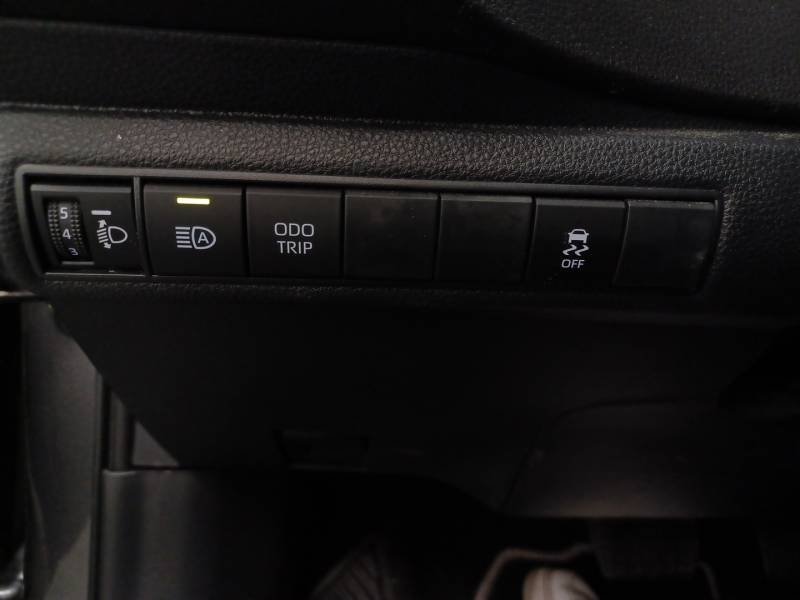 Toyota Corolla - Photo 15