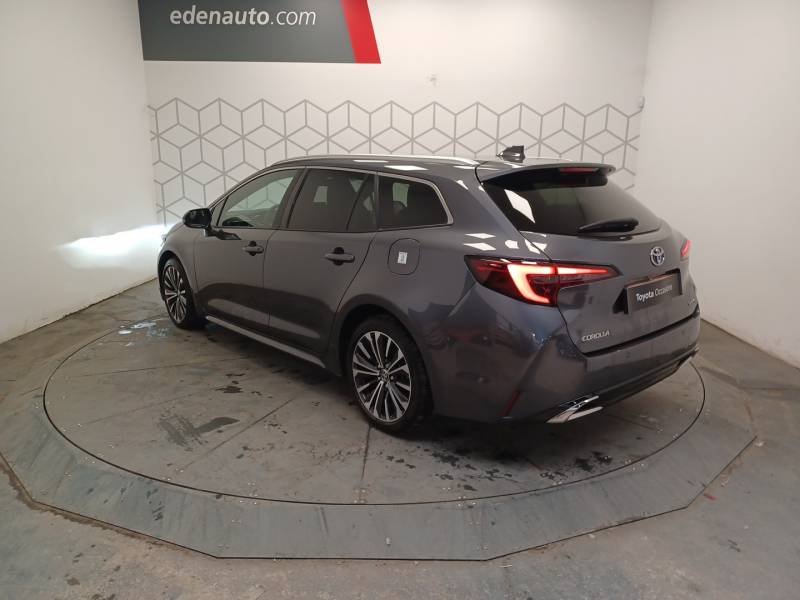 Toyota Corolla - Photo 3