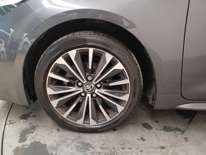 Toyota Corolla - Photo 9