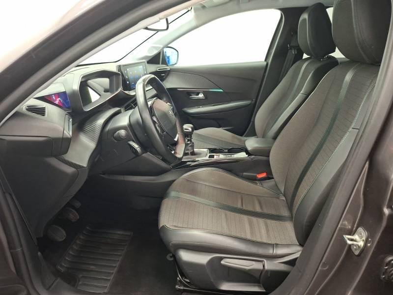Peugeot 208 - Photo 11
