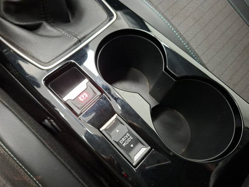 Peugeot 208 - Photo 25
