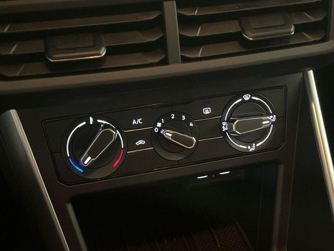 Volkswagen Polo - Photo 19