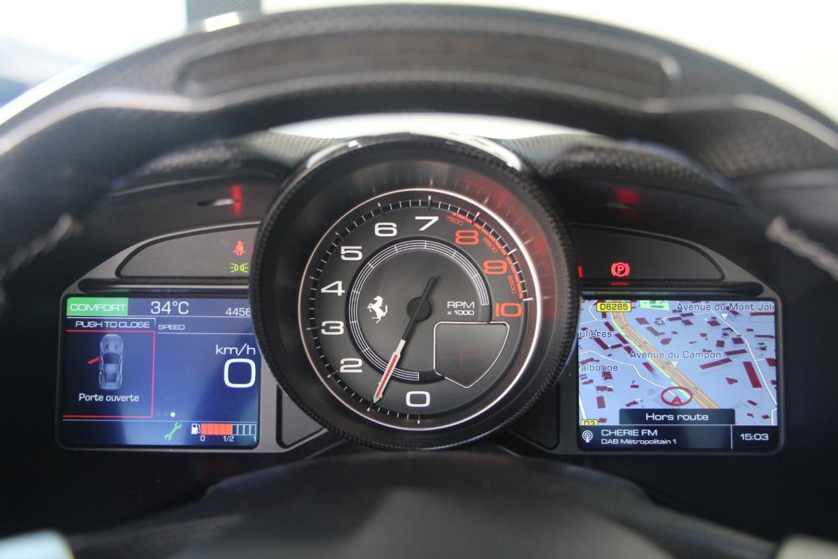 Ferrari Portofino - Photo 25