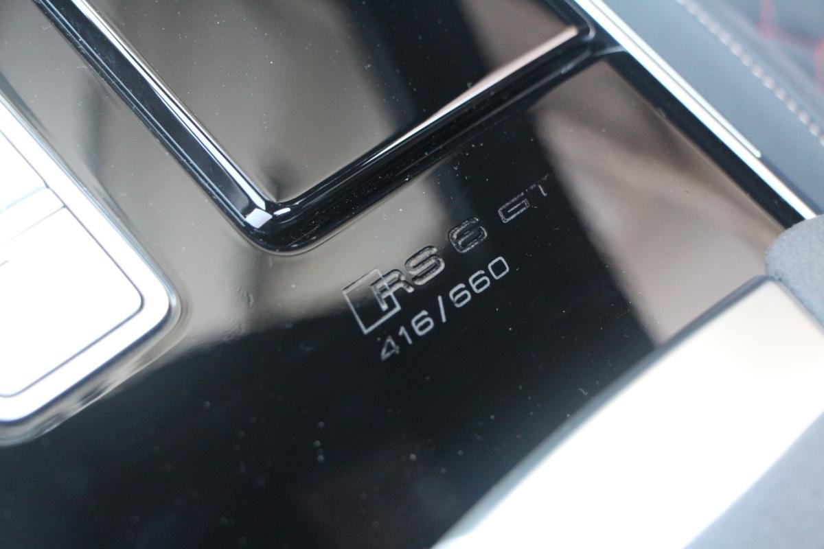 Audi RS6 Avant - Photo 29