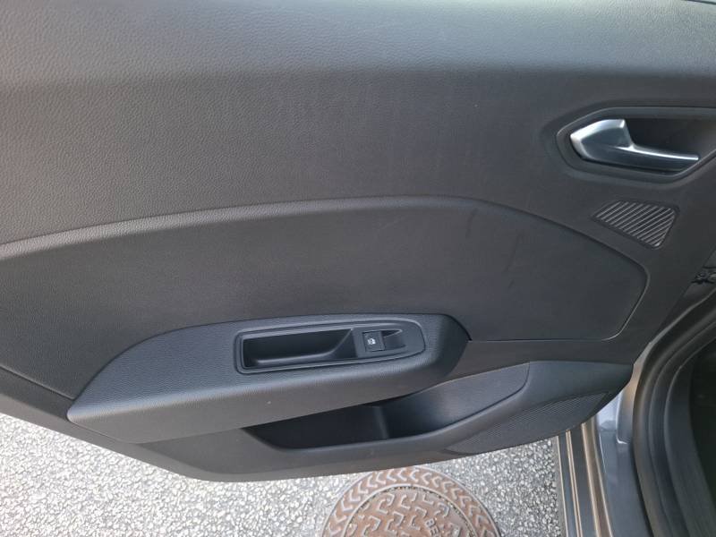 Renault Clio - Photo 19
