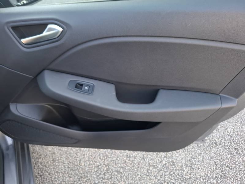 Renault Clio - Photo 23