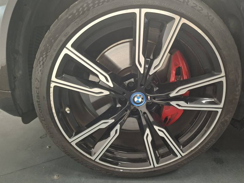 BMW X5 - Photo 11