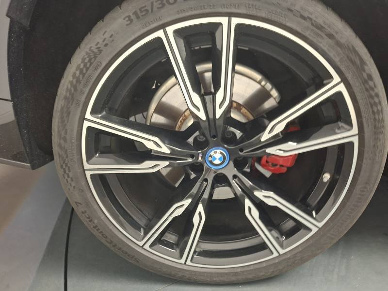 BMW X5 - Photo 13