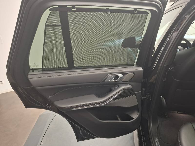 BMW X5 - Photo 18