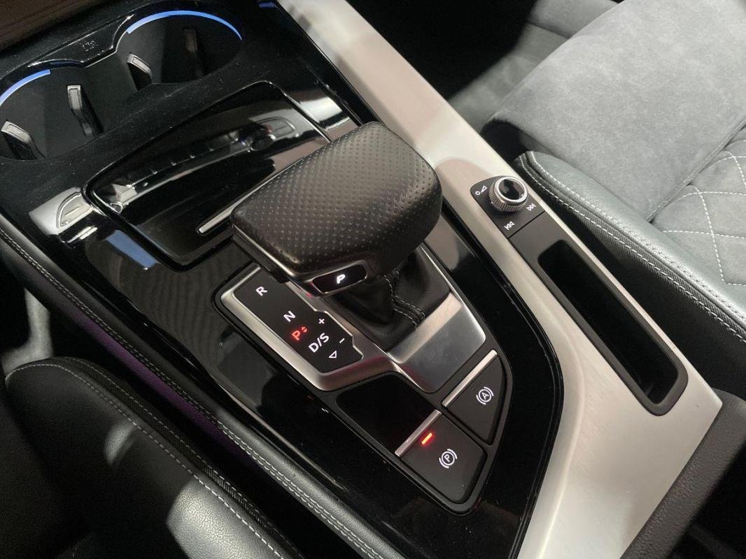 Audi A4 Avant - Photo 11
