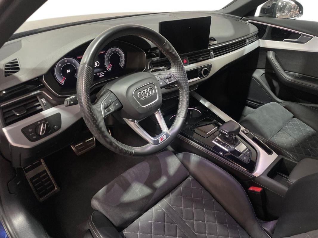 Audi A4 Avant - Photo 9