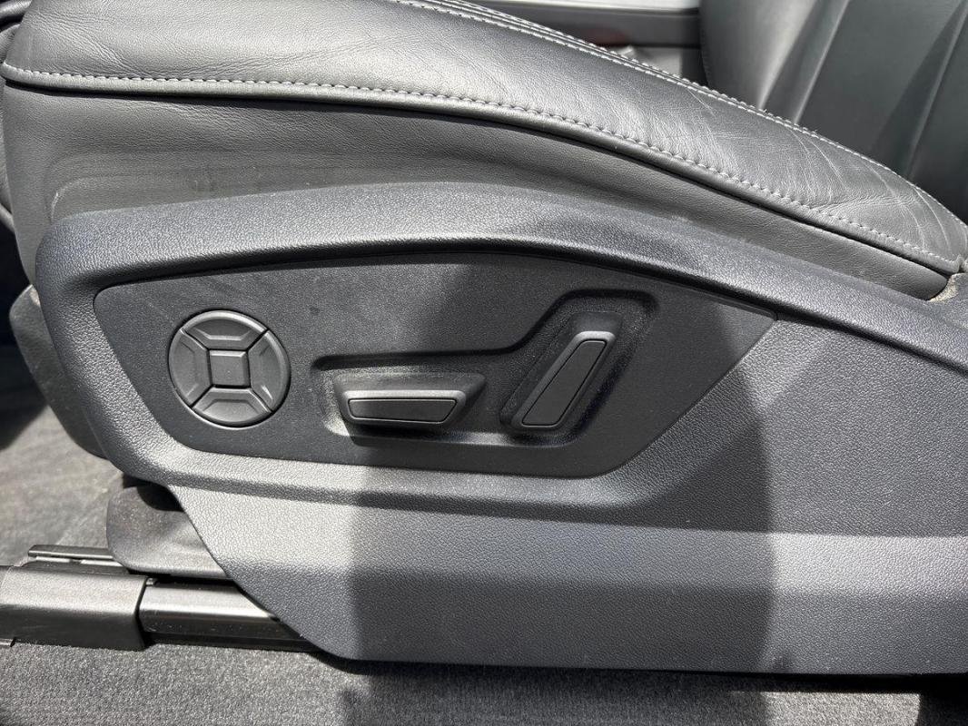 Audi Q7 - Photo 14