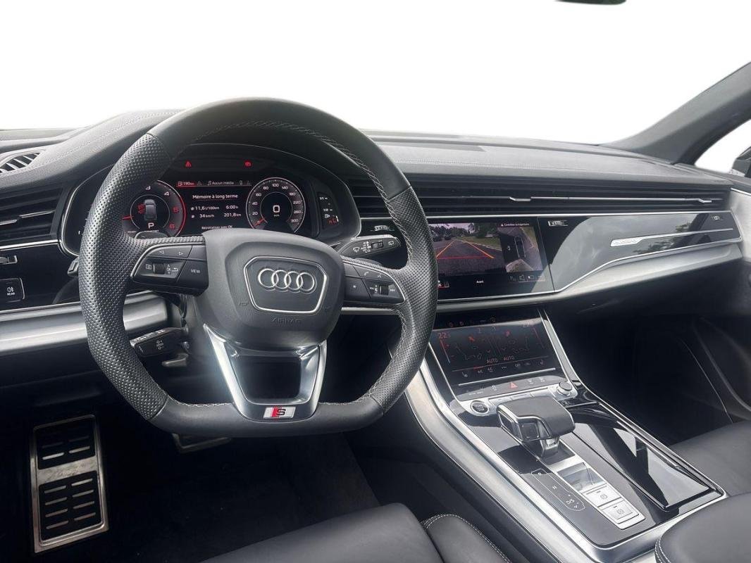 Audi Q7 - Photo 9