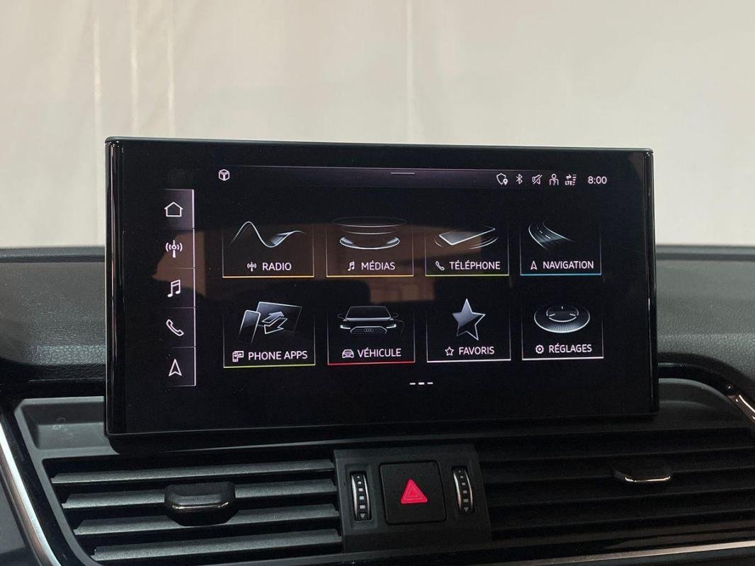 Audi Q5 - Photo 16