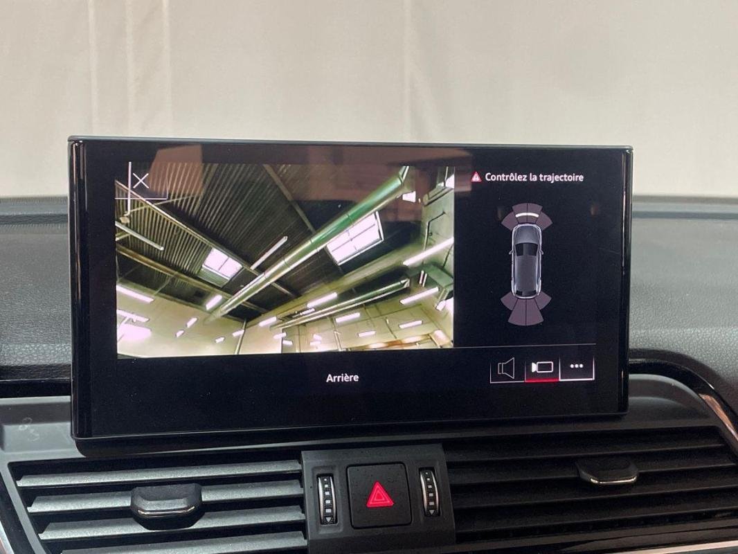 Audi Q5 - Photo 18