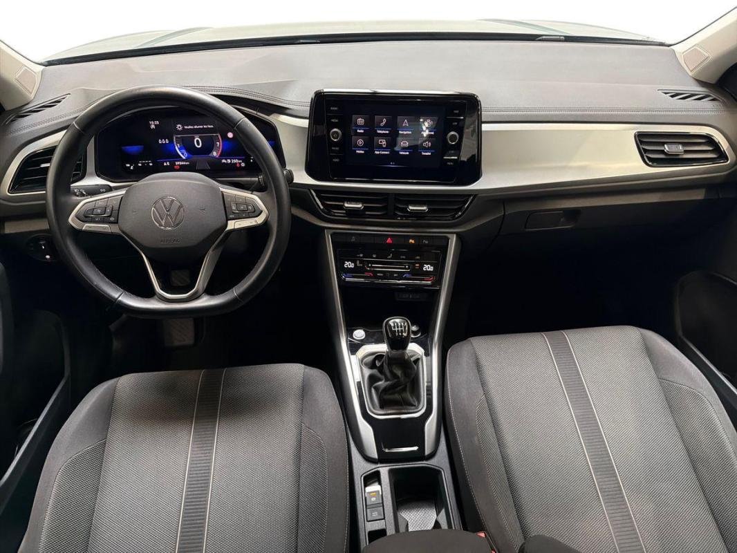 Volkswagen T-Roc - Photo 8