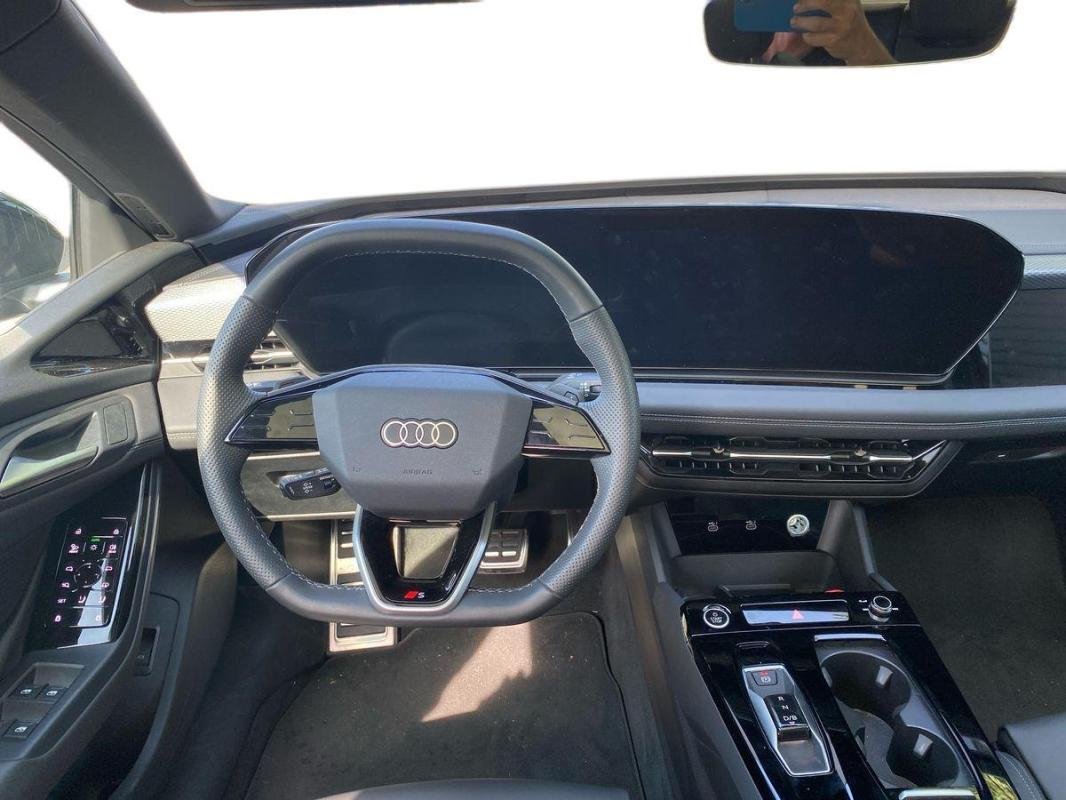 Audi A6 E-tron - Photo 24