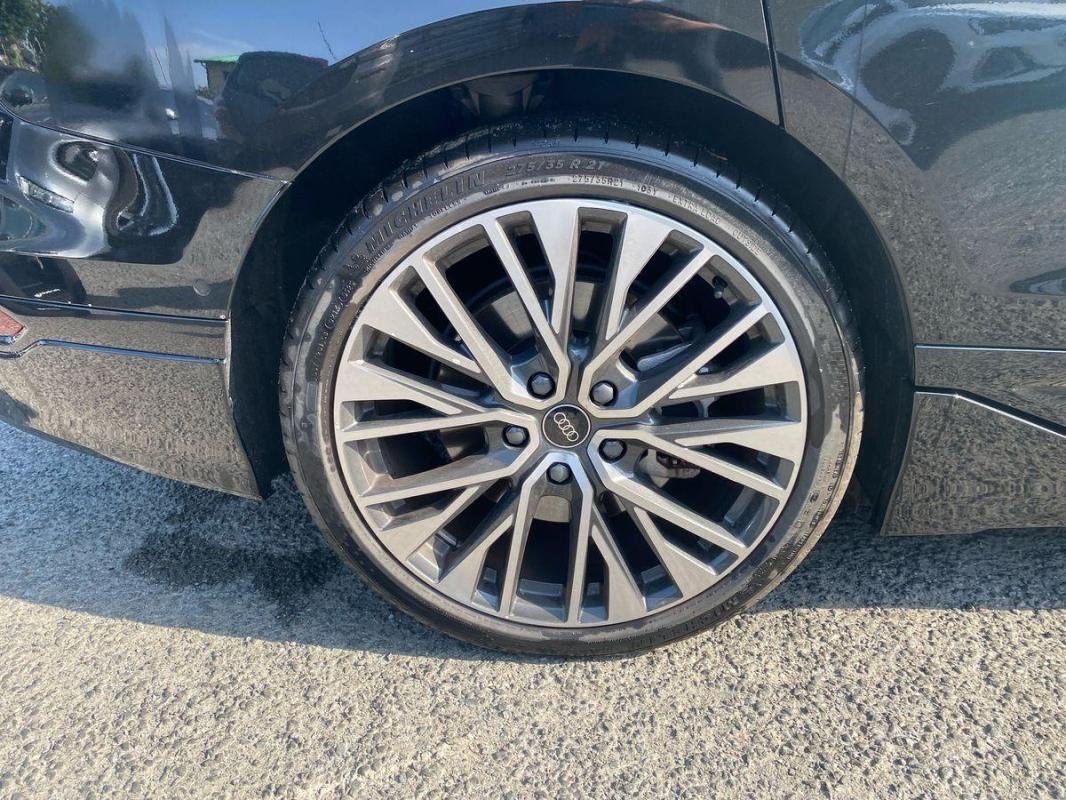Audi A6 E-tron - Photo 28