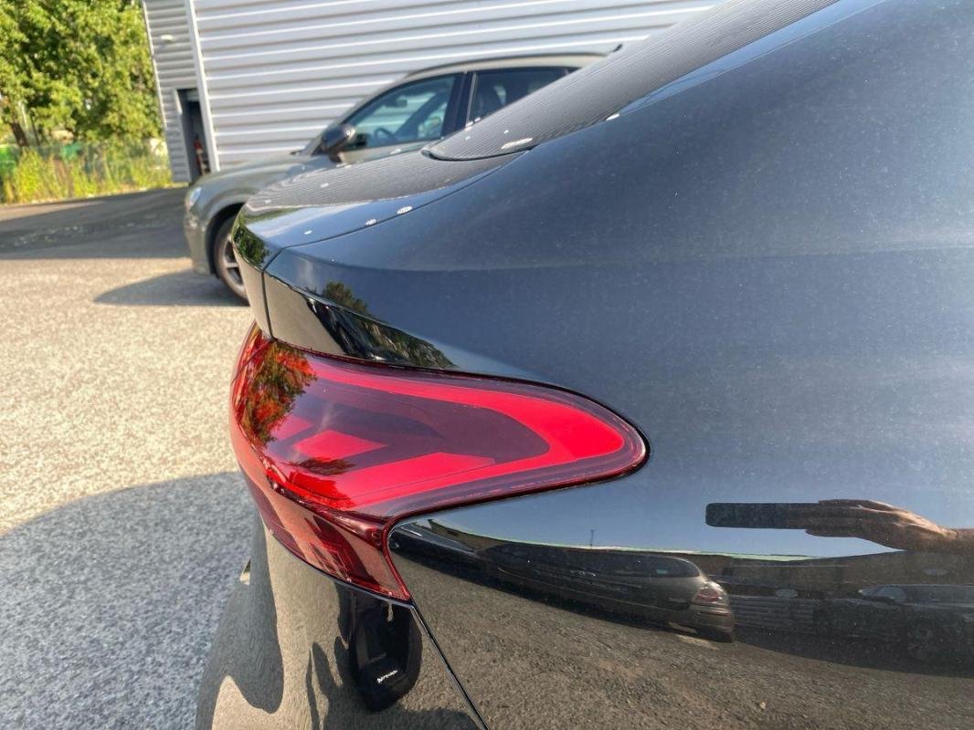 Audi A6 E-tron - Photo 30