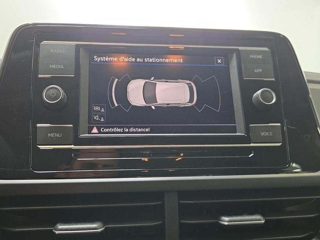 Volkswagen T-Roc - Photo 18