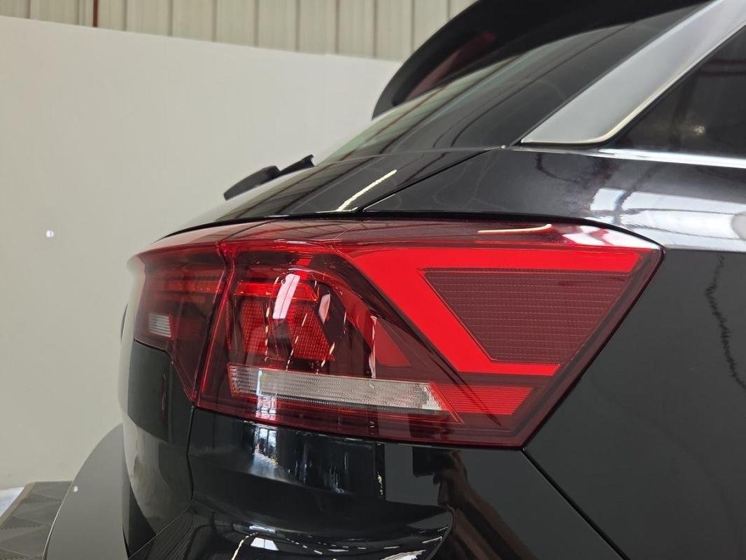 Volkswagen T-Roc - Photo 30
