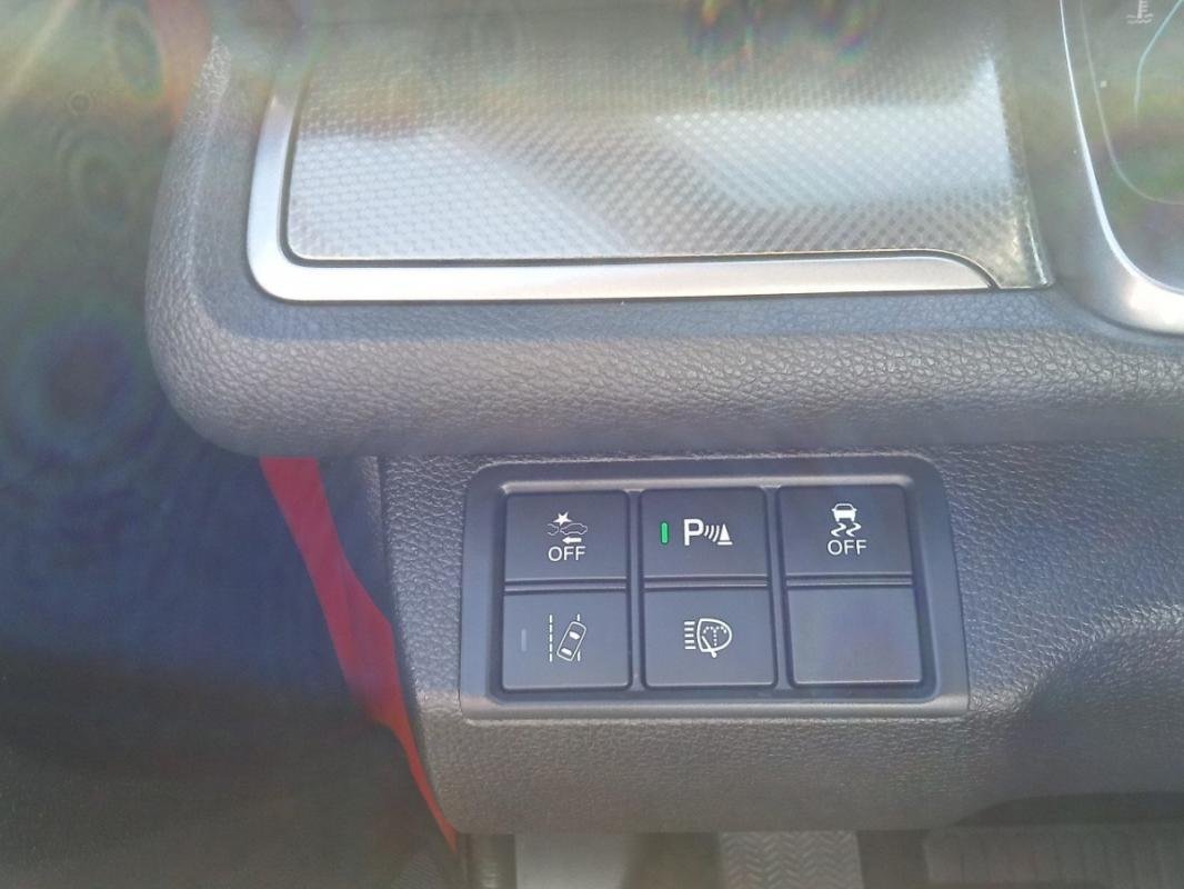 Honda Civic - Photo 17