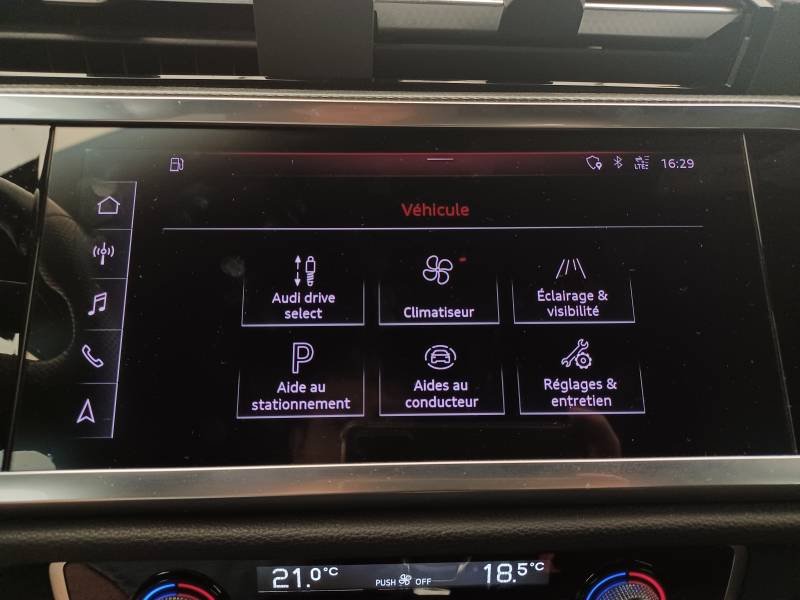 Audi Q3 - Photo 21