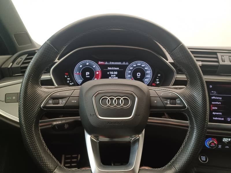 Audi Q3 - Photo 22