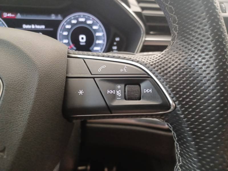 Audi Q3 - Photo 24
