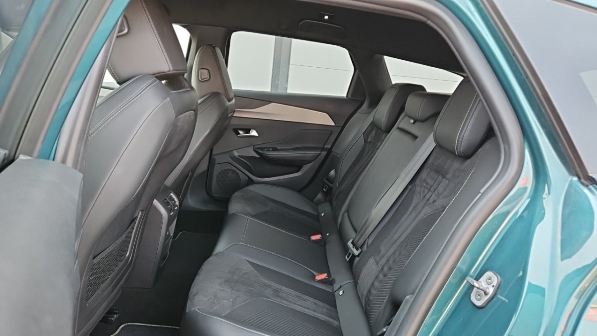 Peugeot 308 SW - Photo 12