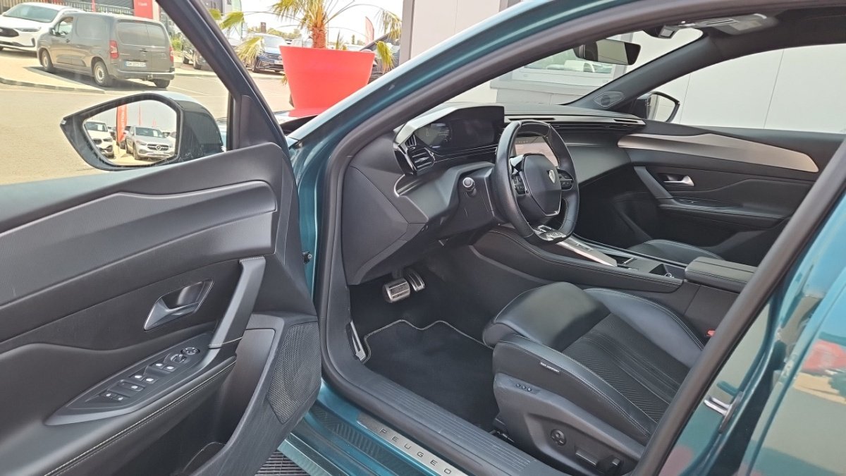 Peugeot 308 SW - Photo 13