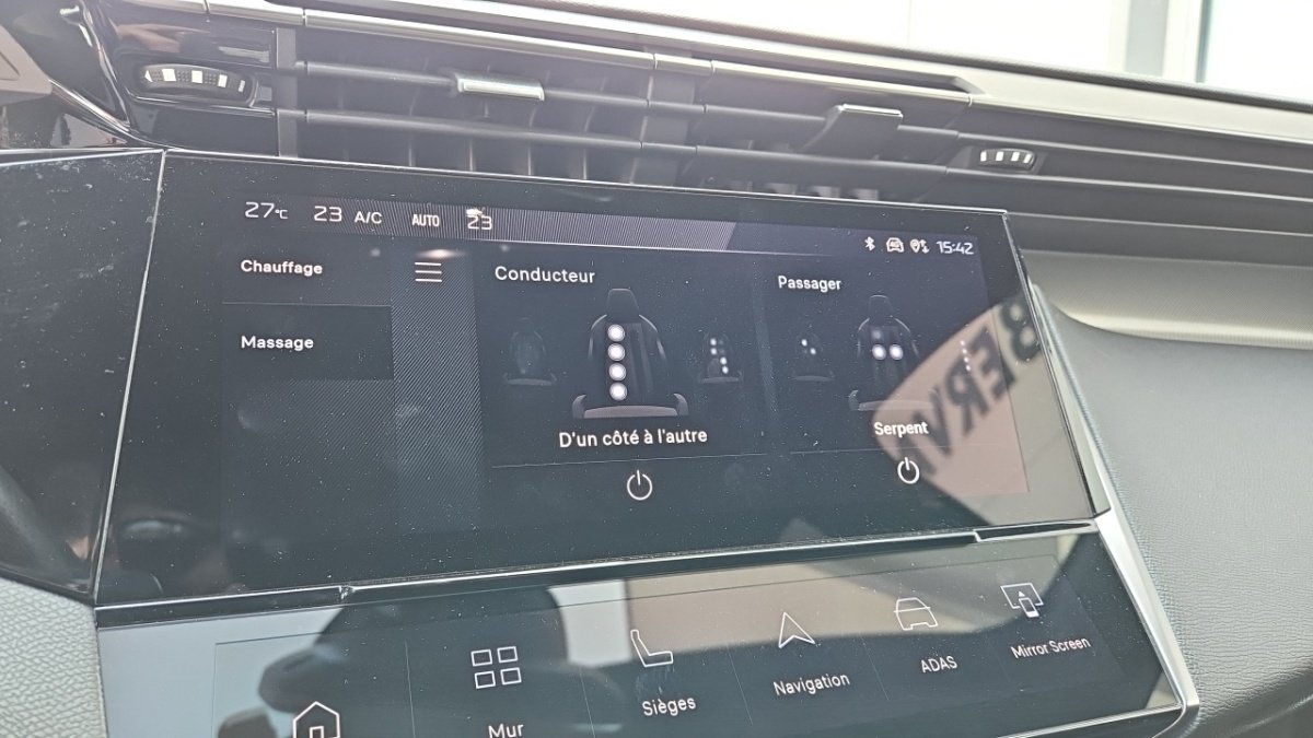 Peugeot 308 SW - Photo 17