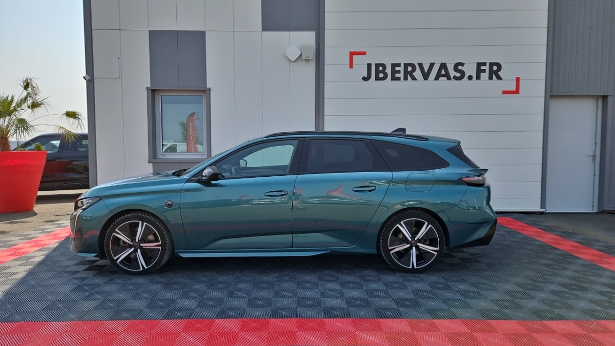 Peugeot 308 SW - Photo 2